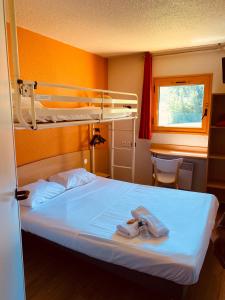 Hotels Premiere Classe Annecy Cran-Gevrier : photos des chambres