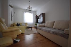 Apartment Adem 