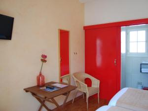 Hotels Hotel Le Goeland : Chambre Lits Jumeaux avec Salle de Bains Privative