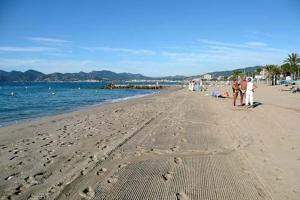 Appartements #Cannes Boccacabana Beach, Seafront, in Resid Pierre&Vacances Classe 3 Stars : photos des chambres