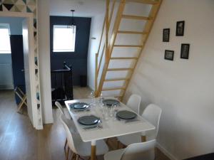 Appartements Apartment Lille - Proche metro - Stationnement gratuit : photos des chambres