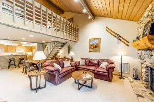 Fair Away - Elkhorn Village