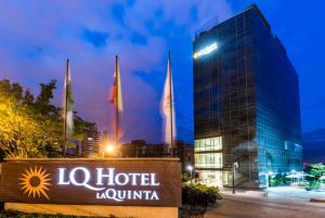 La Quinta by Wyndham Medellin
