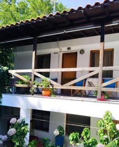 Rent Rooms Aleka Nisos-Samothraki Greece