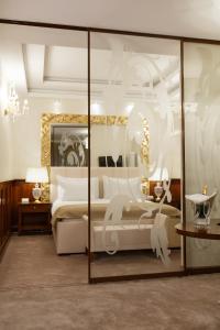 One Bedroom Suite  room in Hotel International Iasi