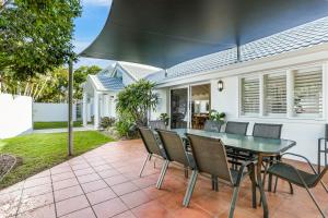 Island living in the heart of Noosa