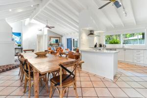 Island living in the heart of Noosa