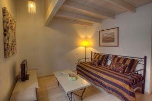 PortaDelMare deluxe suites Hydra Greece