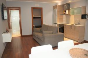 Alguera Hola Apartments