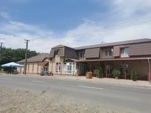 Kék Lagúna Panzió - Kráľovský Chlmec