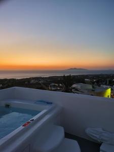 Eternity Suites Santorini