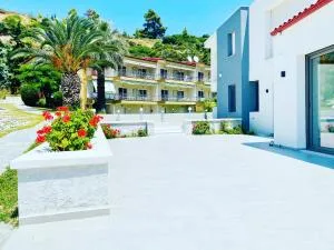 Alexandrina - Mola Kalyva