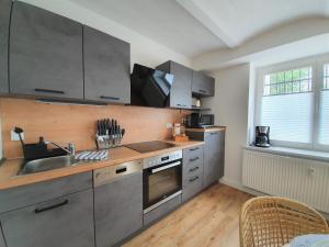 PB Ferienwohnungen - FeWo 1 - Stilvoll eingerichtetes Apartment im Herzen Senftenbergs