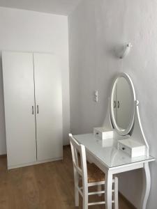 Vegera Apartment Sofrano, Stavros Donoussa