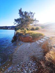 Sandy beach house Antiparos Greece