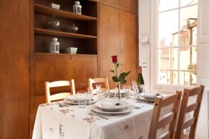 Whatching Sagrada Familia