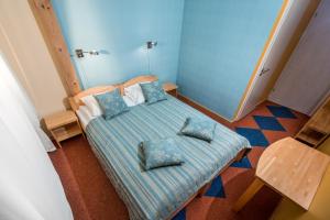 Abzali Hotel and Restaurant with self check-in