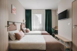 Twin Room room in Hi Hotel Gdansk Airport