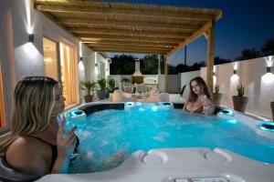 Jacuzzi deluxe villa Thassos Greece