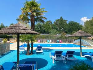 B&B / Chambres d'hotes La Cabane d'Ares - chambre double PREMIUM : photos des chambres