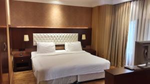Triple Room with Garden View room in Mangana Konak Hotel