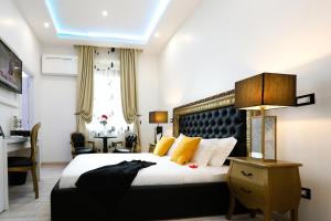 Escape Luxury Suite - CA Domus Collection