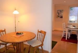 Ferienhaus Menschen, Meehr & Wilder Wein