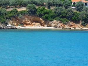 Ag.apostoloi studios Evia Greece