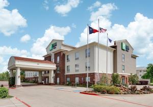 Holiday Inn Express Hotel & Suites Cleburne by IHG