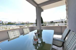 Two-Bedroom Apartment room in Apartments Mimi