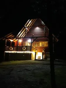 IN TARA KUCA ZA ODMOR - Jevtići