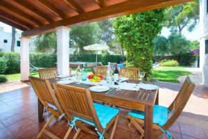 Villa Can Ferrer in the centre of Cala dOr