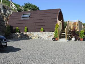 Loch Cromore Holiday Pods