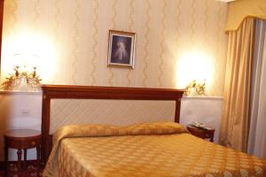 Triple Room room in Hotel Genio