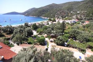 Poros Beach studios Lefkada Greece