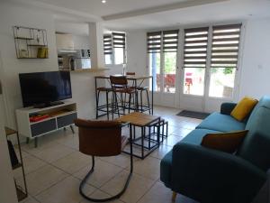 Appartements LUVA d'Azur, Rez de villa LE RIOU - LE VALLON : photos des chambres