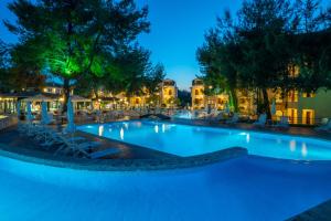 Lesse Hotel Halkidiki Greece