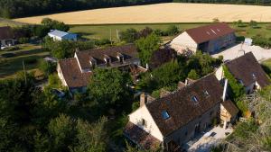 Maisons d'hotes La grange des Blins : Chambre Double Deluxe (2 Adultes + 1 Enfant)