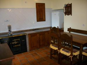 Casa de Aldea Los Glayus