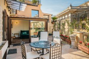 BMGA l ViaPaola43 Palace Luxury Penthouse 2Bdr