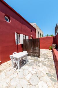 Atlantis Houses Halki-Island Greece