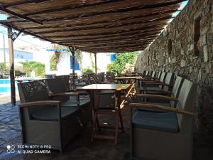 Akti Miaouli Holiday Home Syros Greece