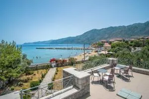 Xenios Kotronas - Gonéa