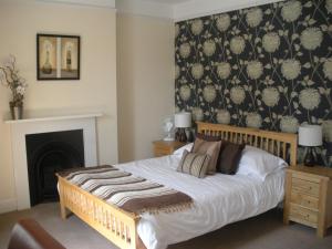 Twin Room with Private Bathroom room in The Cornerhouse