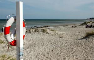 Beautiful Home In Allingåbro With Wifi