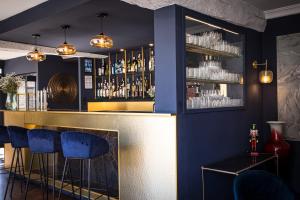 Hotels Hotel - Restaurant Le Globe : photos des chambres