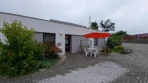 Domek v Kosově - Opalice