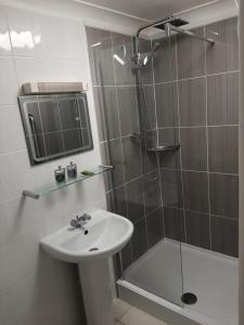 Single Room room in Seals Bacton