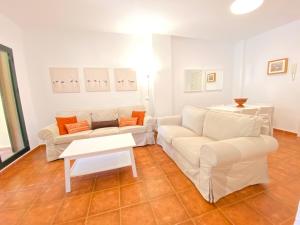 Apartamento bajo con jardín en playa Atlanterra