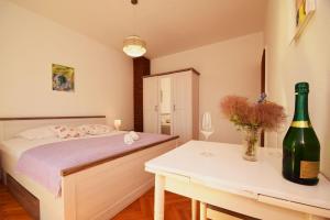 Apartment Škeva